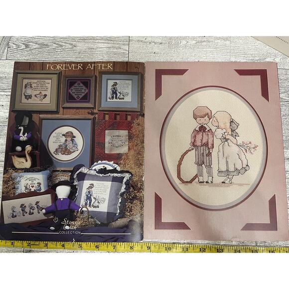 Cross Stitch Pattern Leaflet Book Lot Of 7 Mixed Themes Country Strawberries - Picture 3 of 9